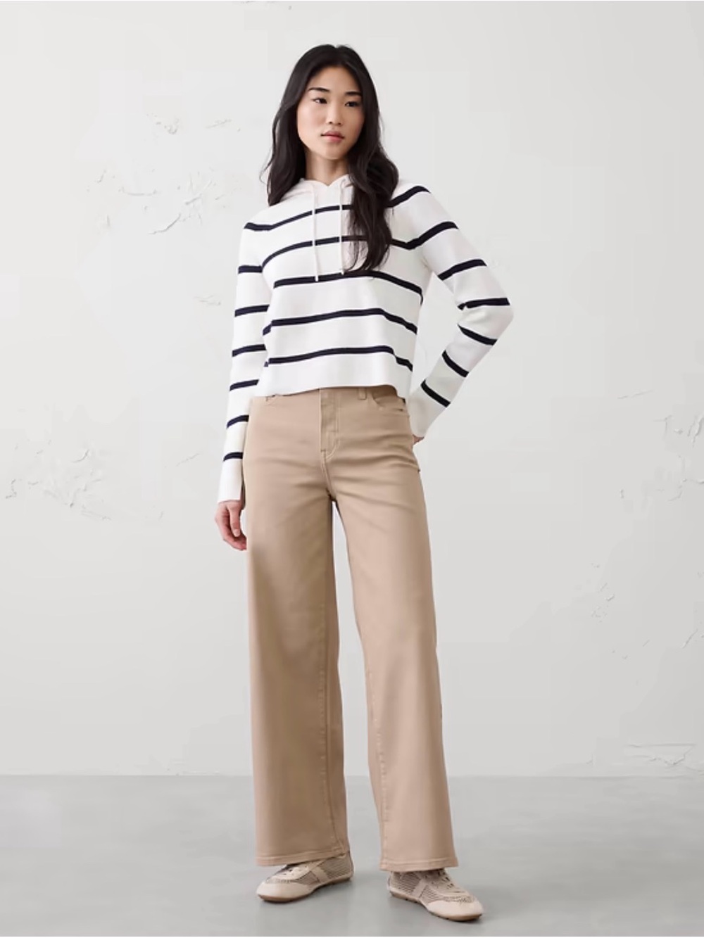 Women's Straight-Leg Cotton Pants in Beige